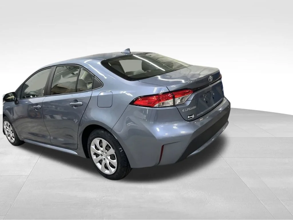 Used 2021 Blue Toyota LE image 3