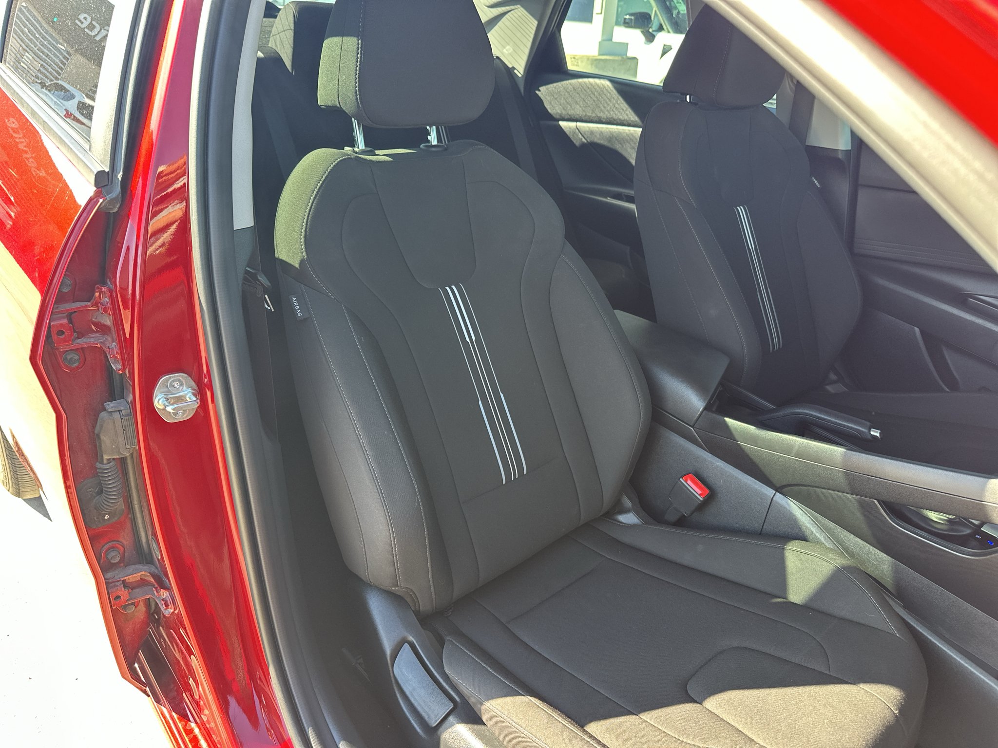 Used 2024 Ultimate Red Hyundai SEL image 30