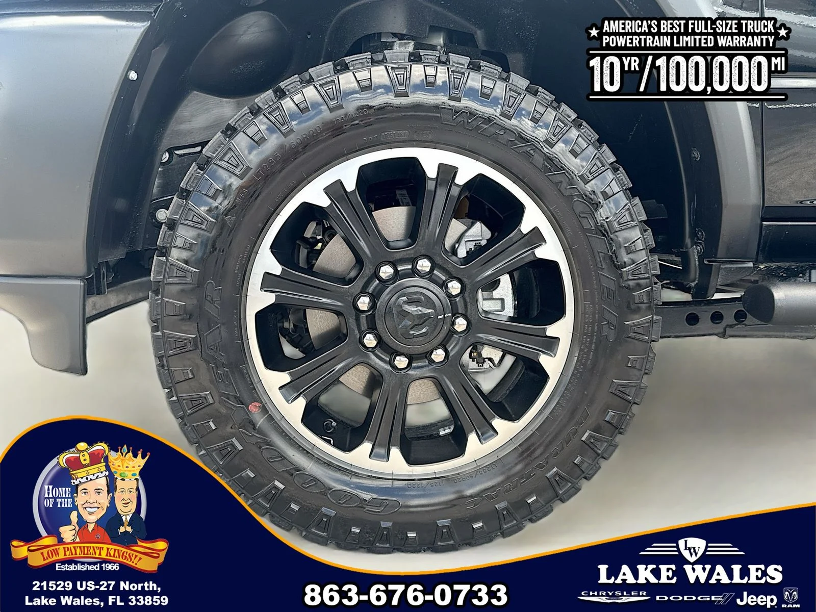 New 2026 Diamond Black Crystal Pearl-Coat Exterior Paint RAM Warlock image 27