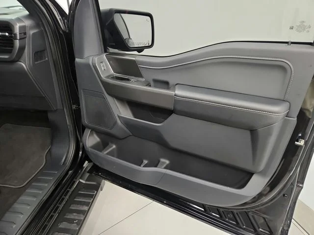 Used 2024 Black Ford XLT image 38