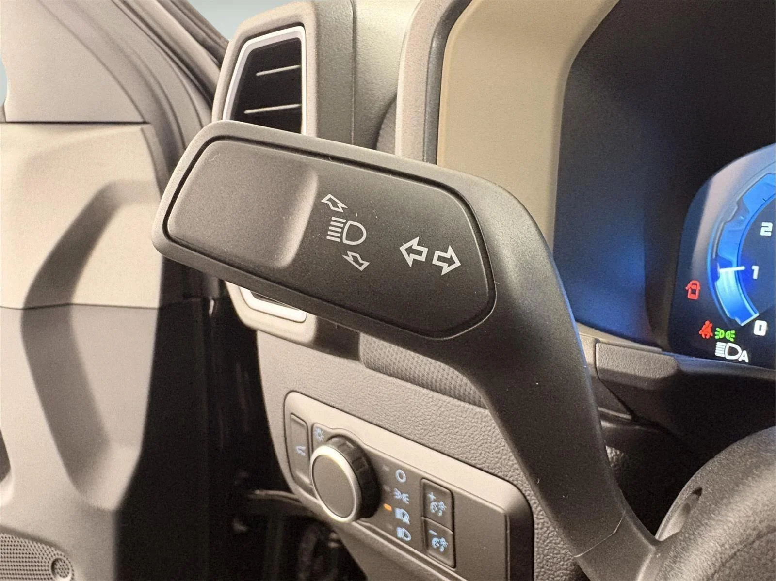Used 2025 Shadow Black Ford Big Bend image 32