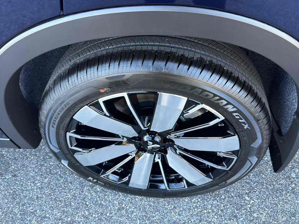 2026 Mitsubishi Outlander SE - Photo 10