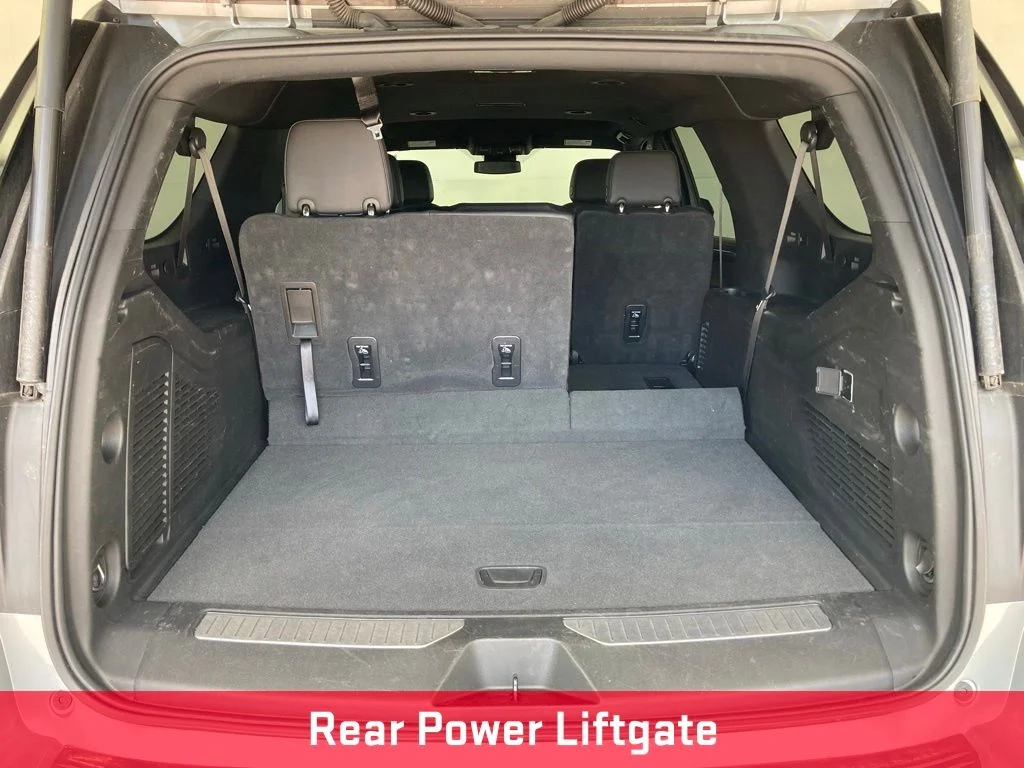 Used 2025 Gray Chevrolet Z71 image 26