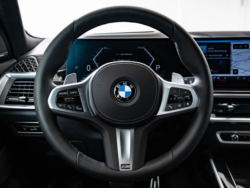 New 2027 Black Sapphire Metallic BMW xDrive40i image 43