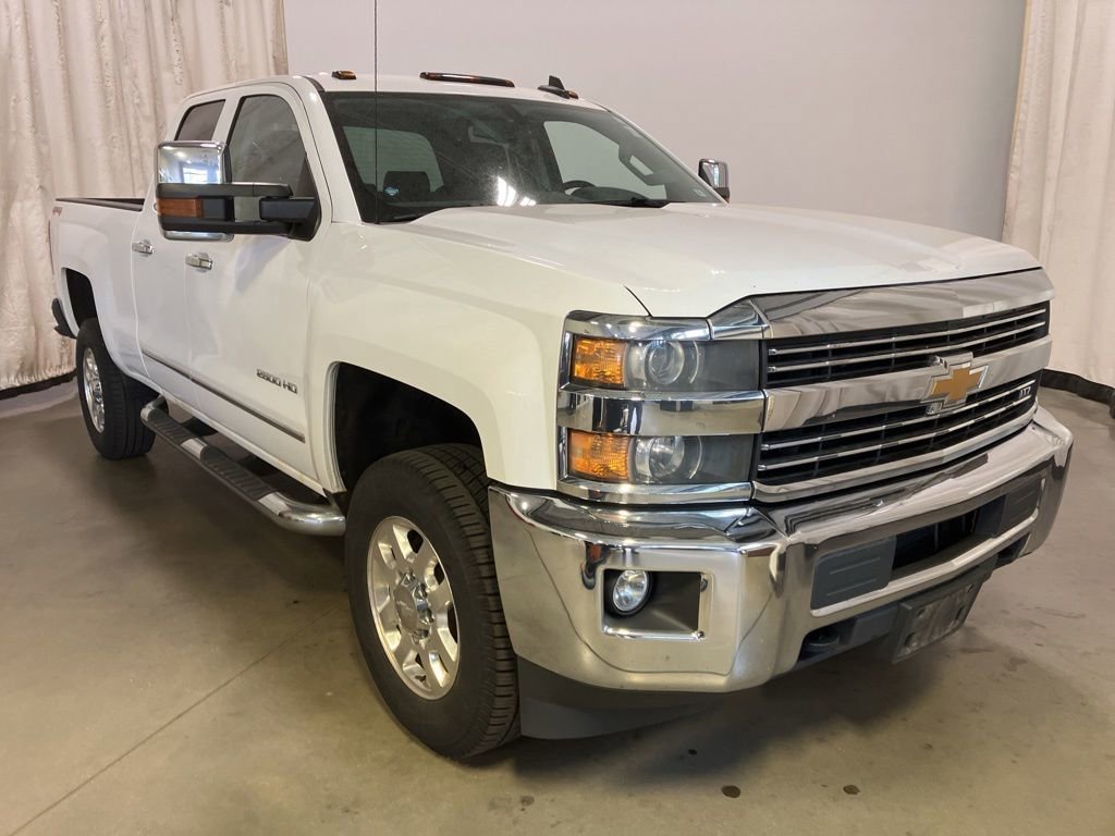 2015 Chevrolet Silverado HD LTZ 4WD Double Cab Standard Box's photo