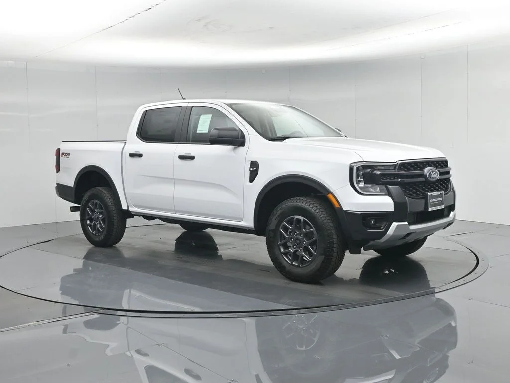 New 2026 Oxford White Ford XLT image 22