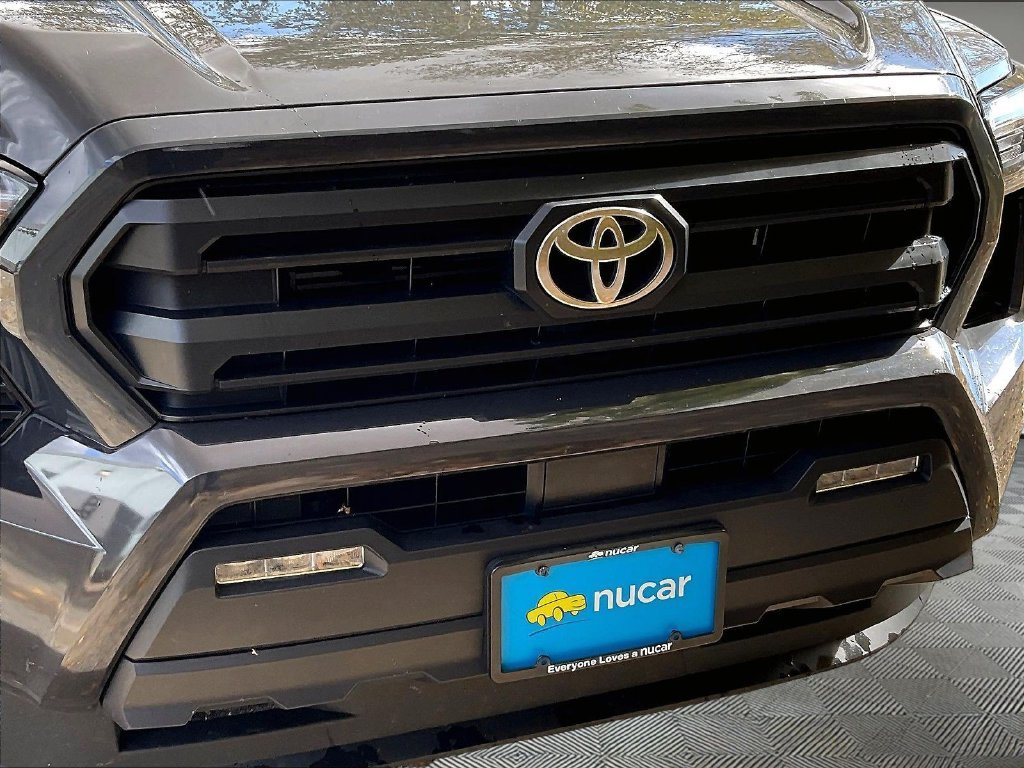 Used 2024 Underground Toyota SR5 image 29