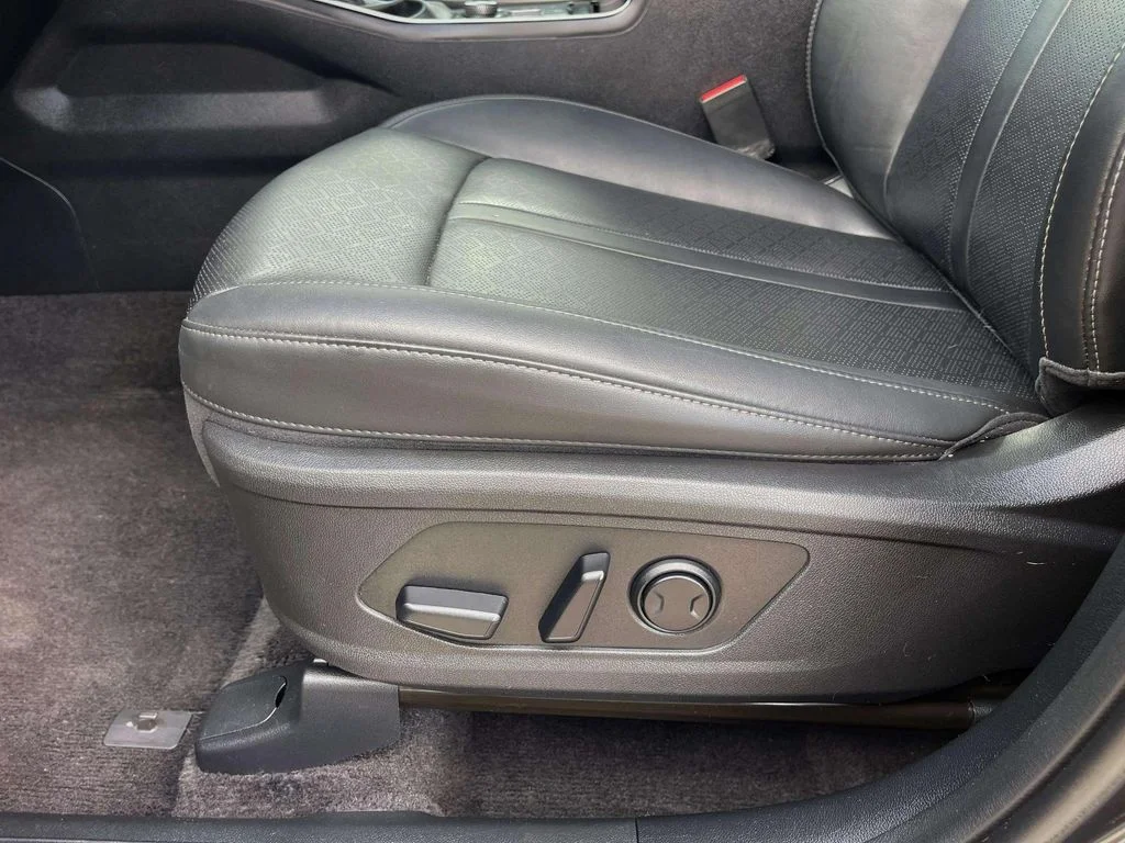 Used 2023 Gravity Gray Kia X-Line EX image 29