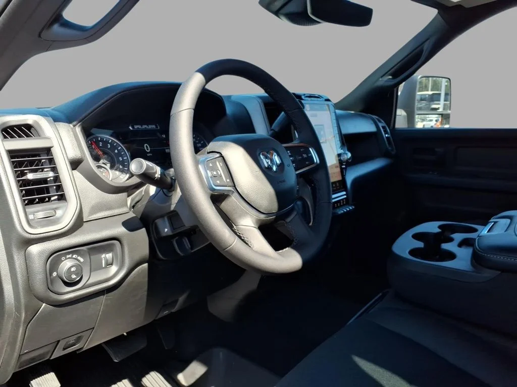 2026 RAM 2500 Tradesman - Photo 16