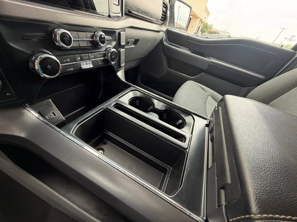Used 2025 White Ford XLT image 23
