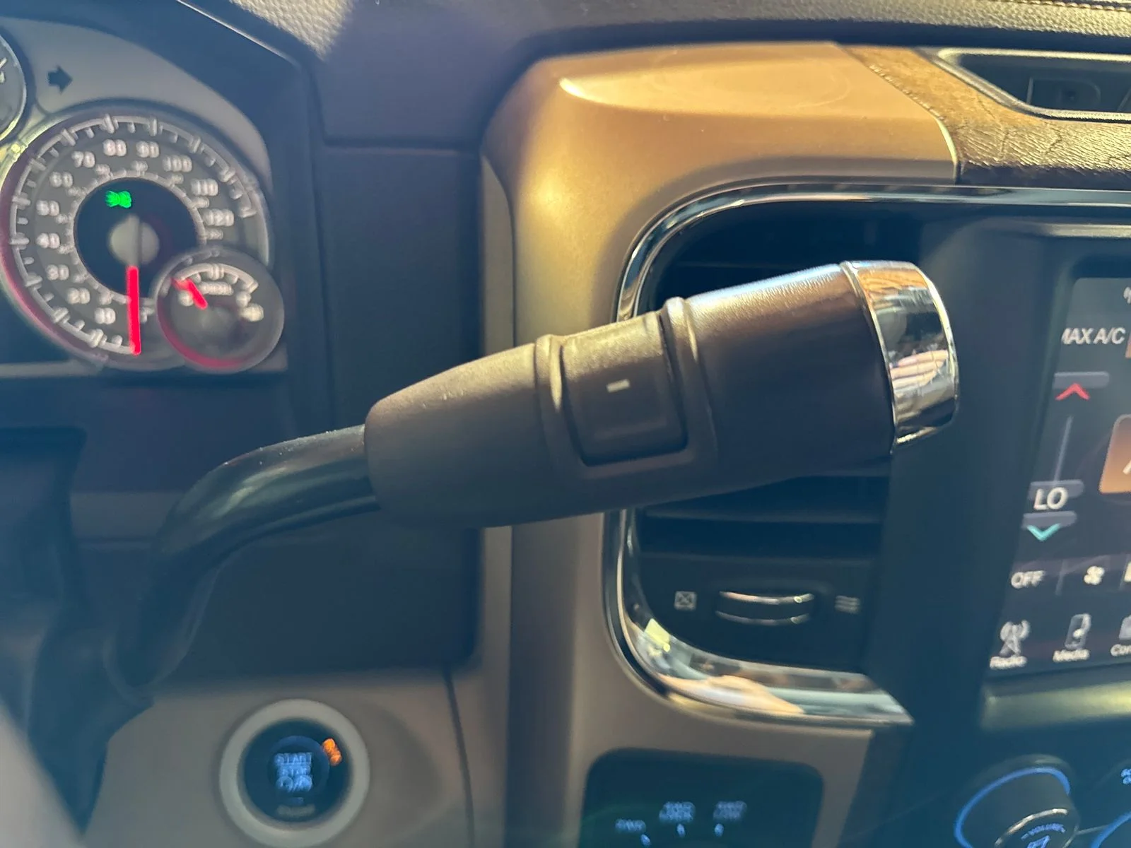 Used 2015 Black Ram Laramie Longhorn image 21