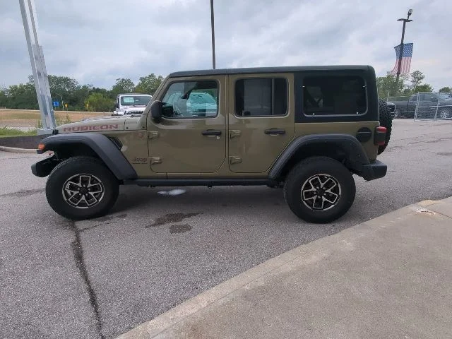 Used 2025 Green Jeep Rubicon image 26