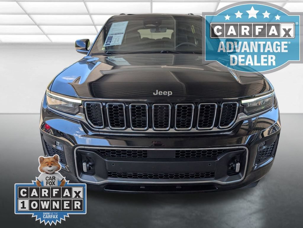 Used 2023  Jeep Overland image 30
