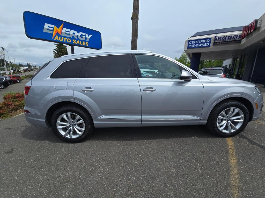 Used 2019 Silver Audi 55 Premium image 7