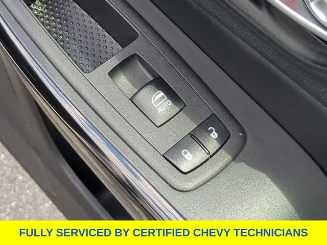 Used 2023 White Jeep Altitude image 44