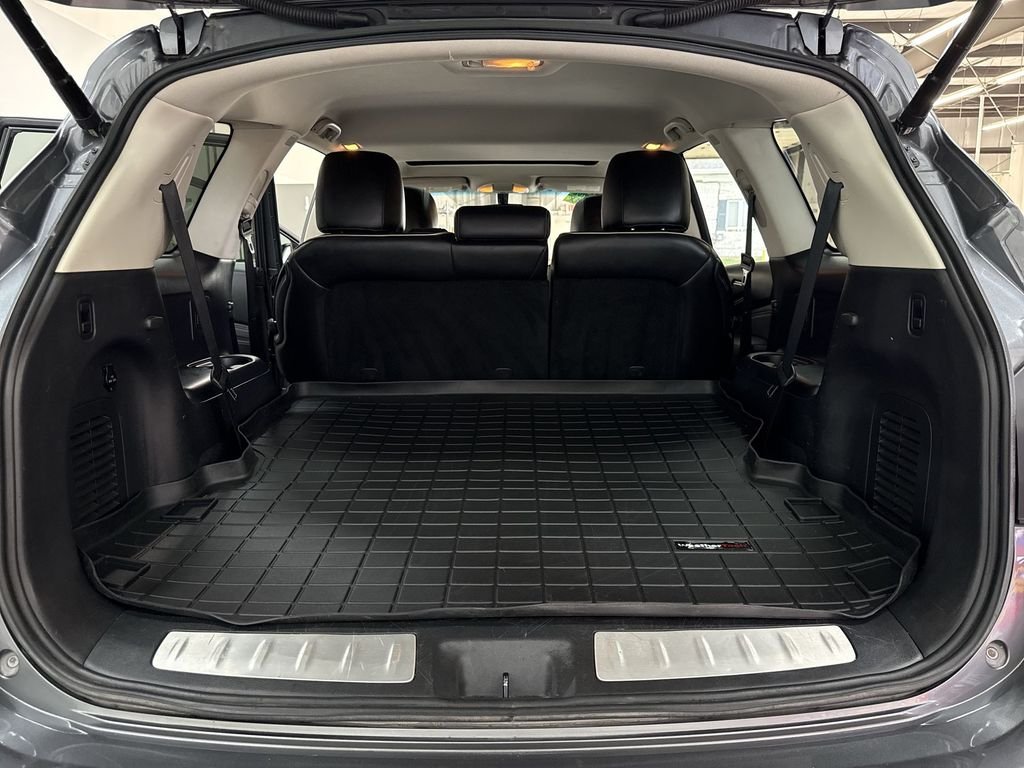 Used 2016 Graphite Shadow INFINITI Base image 34