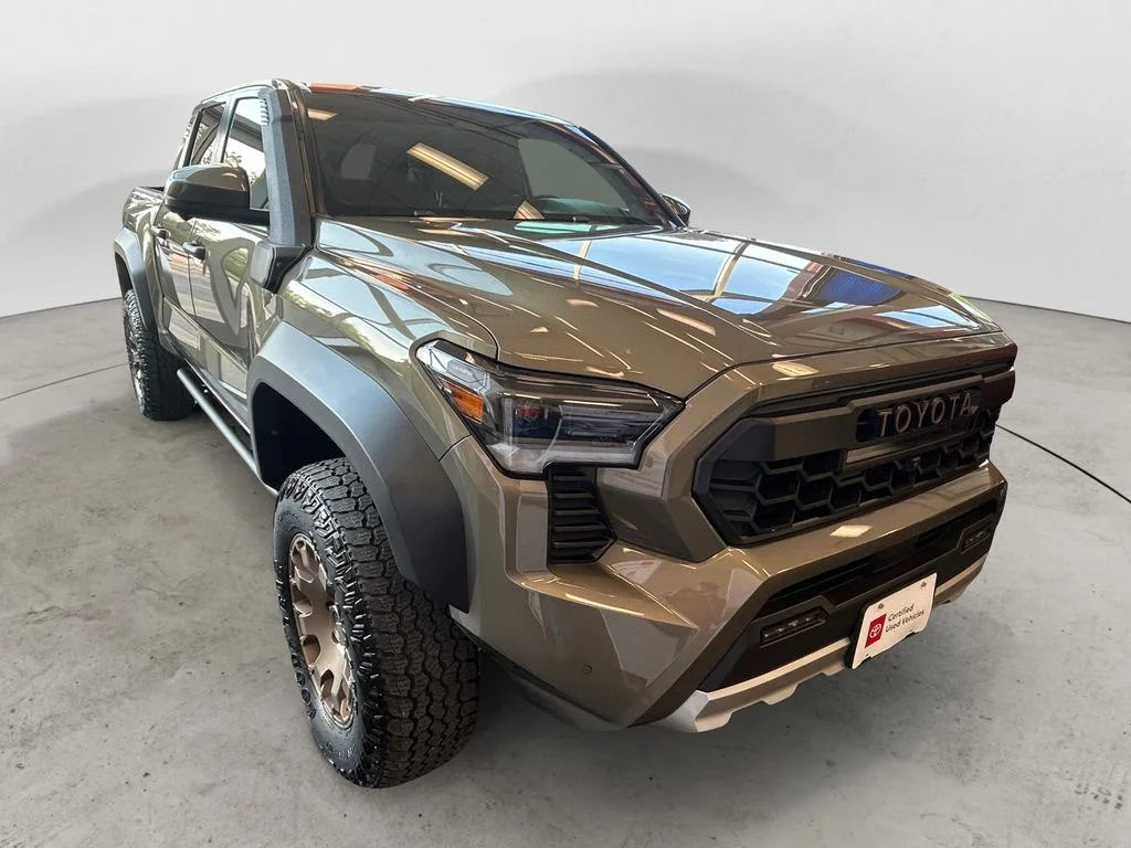 Certified Used 2025 Bronze Toyota Trailhunter image 7