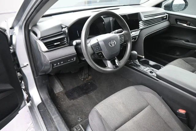 Used 2025 Silver Toyota LE image 21