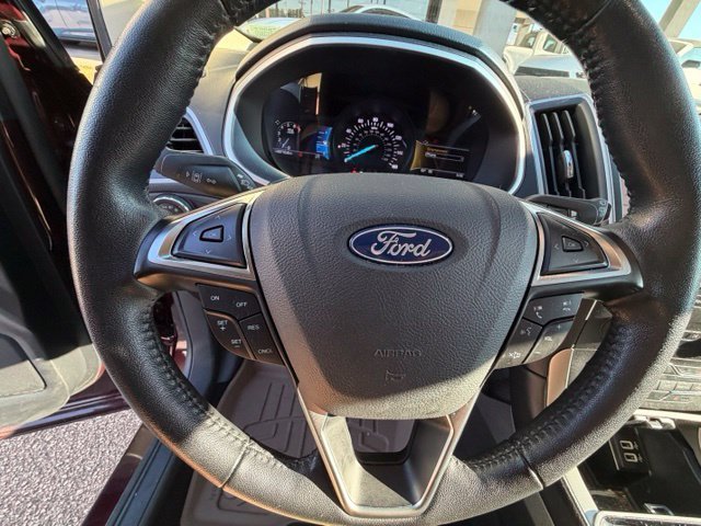Used 2019 Red Ford SEL image 11
