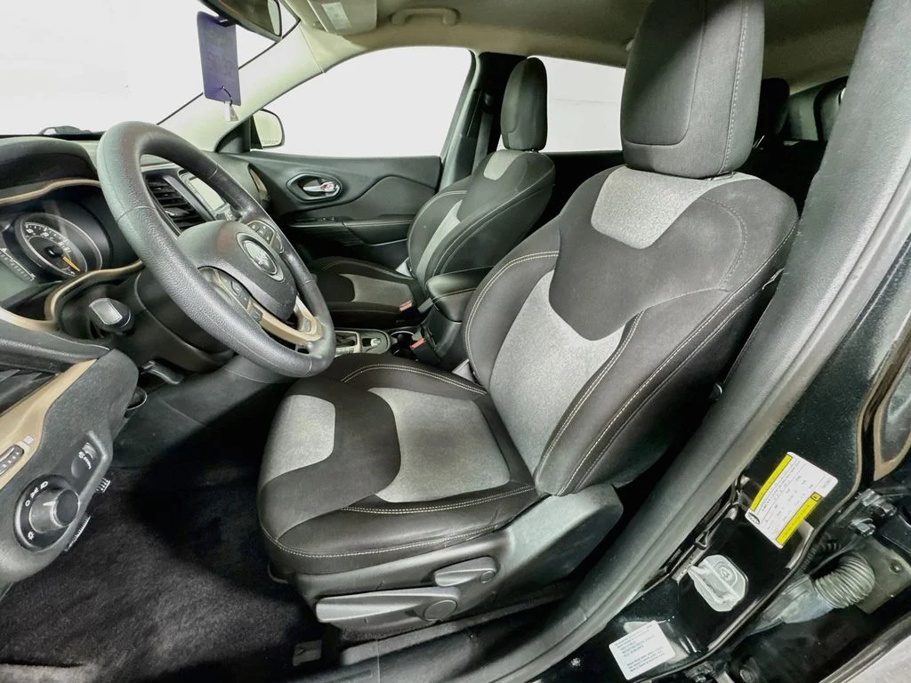 Used 2016 Black Jeep Sport image 24