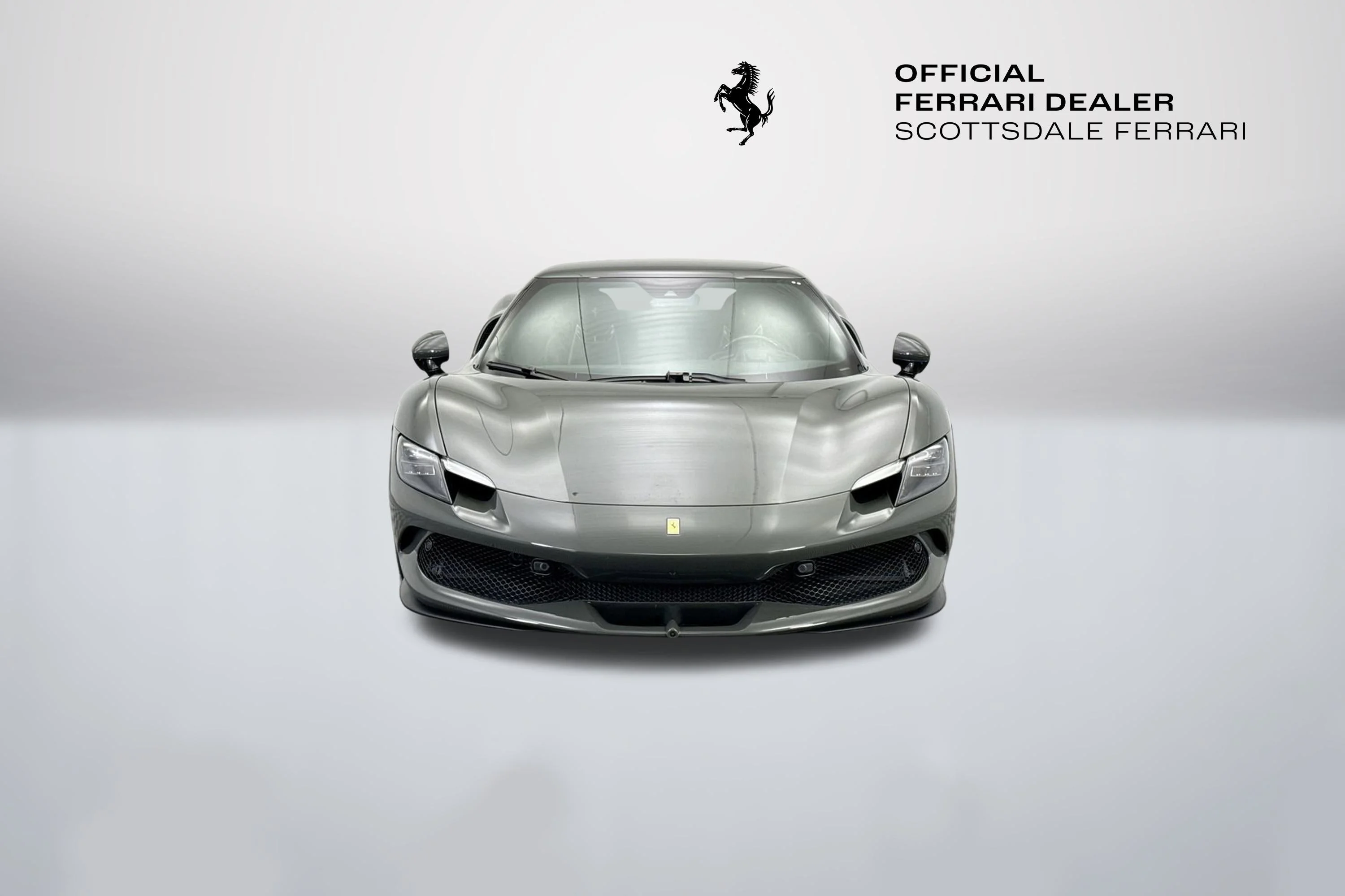 Used 2022 Grigio Scuro Ferrari  image 2