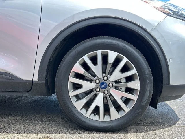 Used 2020 Ingot Silver Ford Titanium image 15
