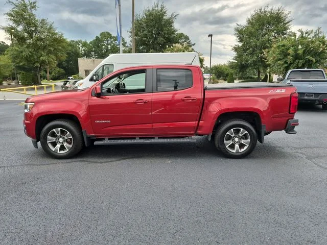 Used 2016 Red Chevrolet Z71 image 6