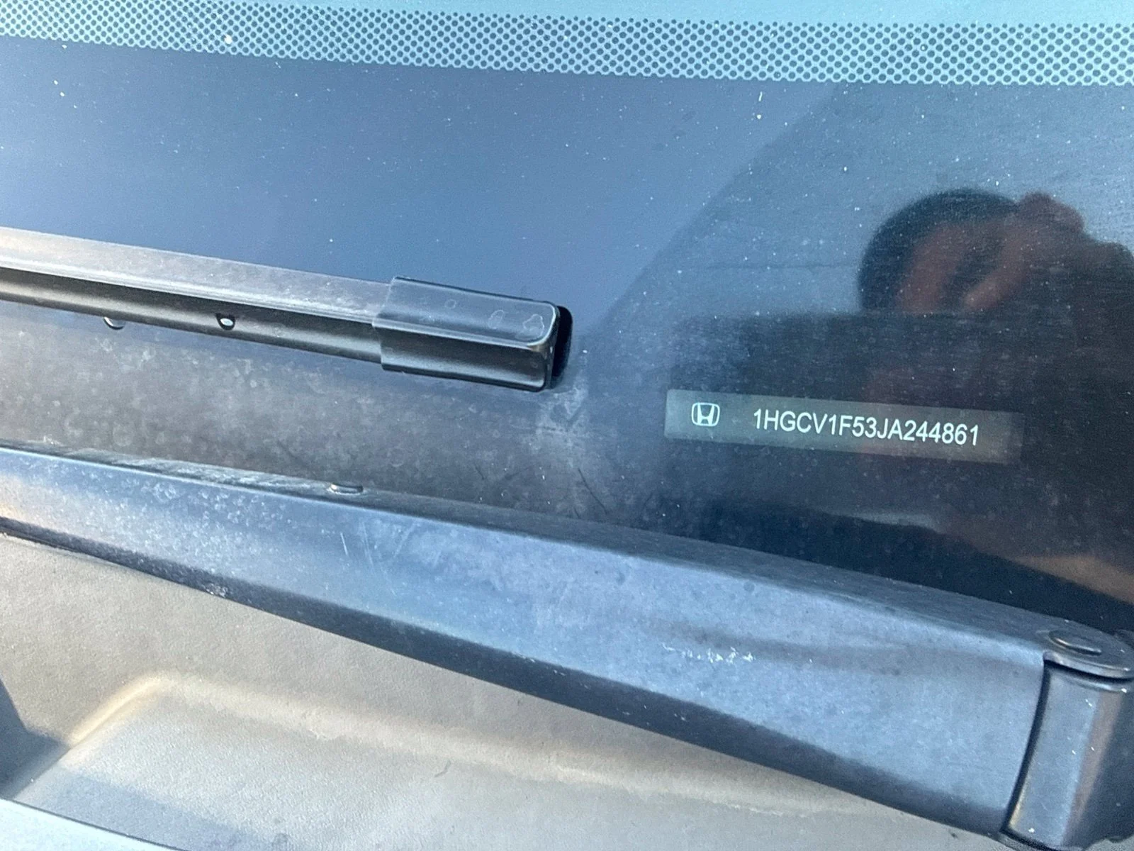 Used 2018 Silver Honda EX-L image 9