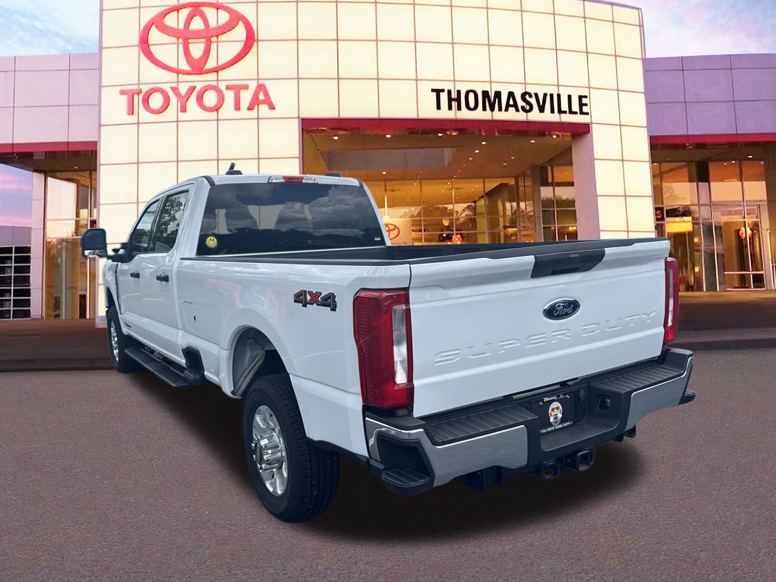 2024 Ford F-350 Super Duty XLT - Photo 7