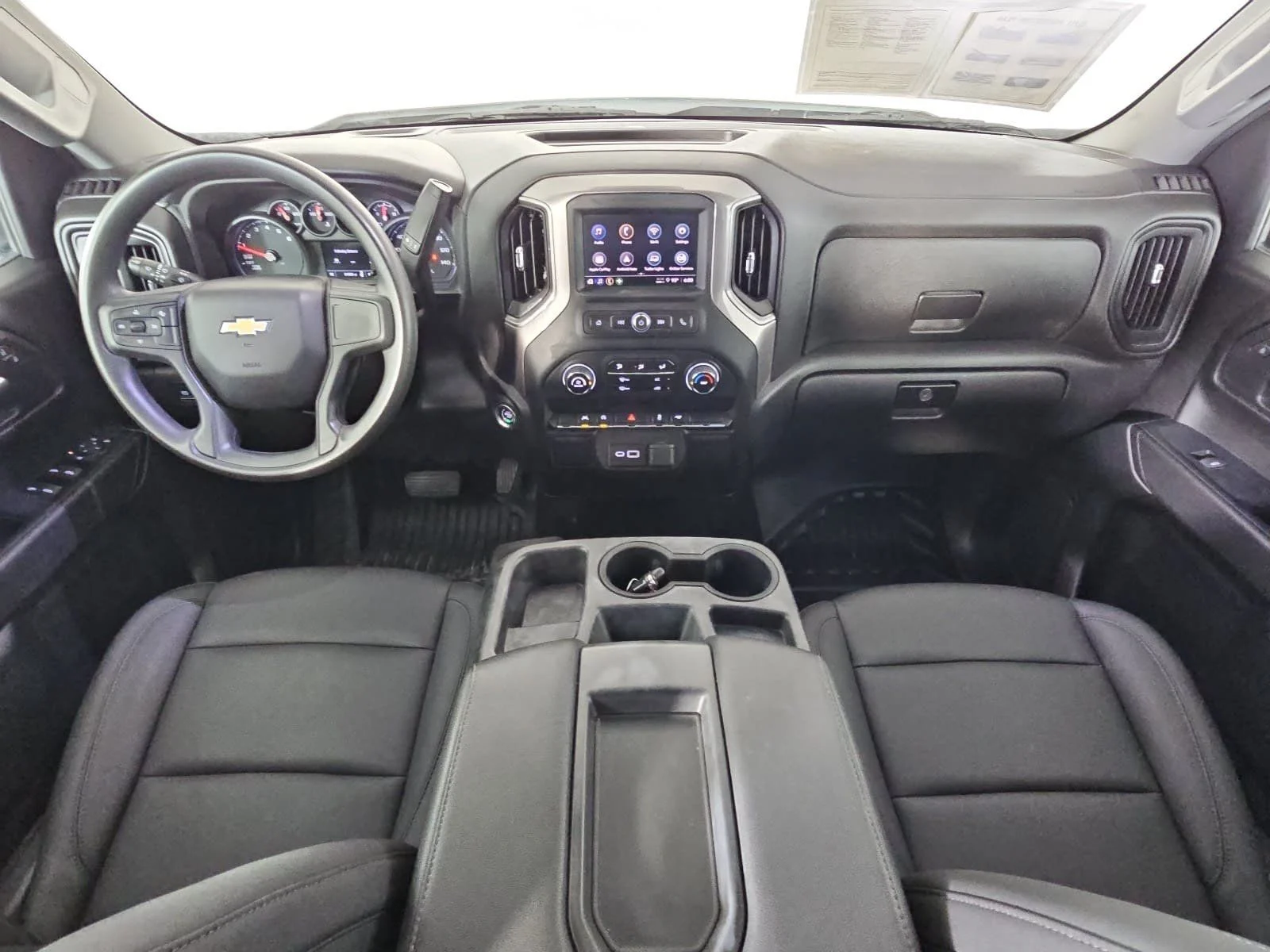 Used 2023 White Chevrolet WT image 11
