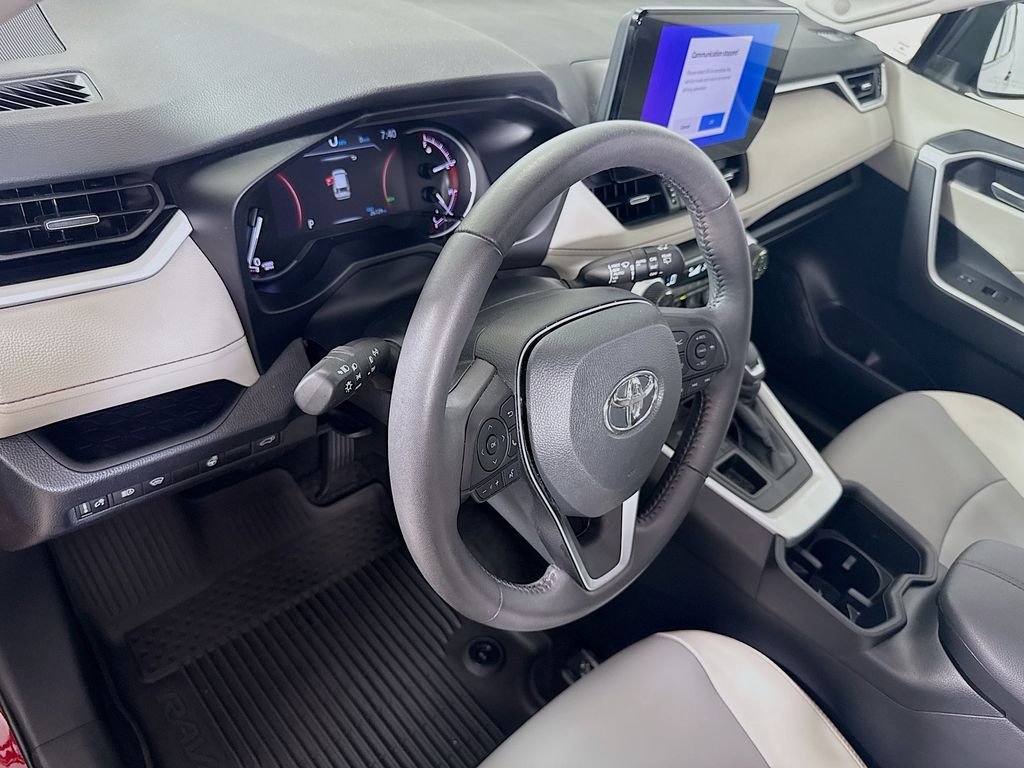 Used 2024 Ruby Flare Pearl Toyota XLE Premium image 10