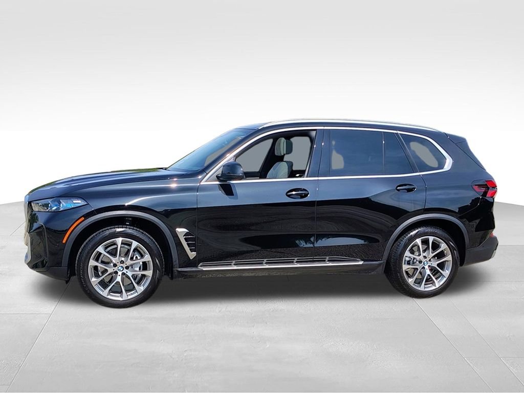 Used 2026 Black BMW xDrive40i image 7