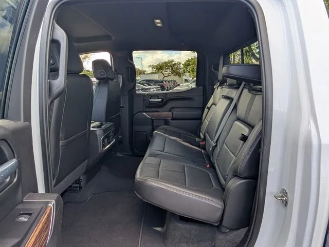 2021 Chevrolet Silverado 1500 High Country - Photo 6