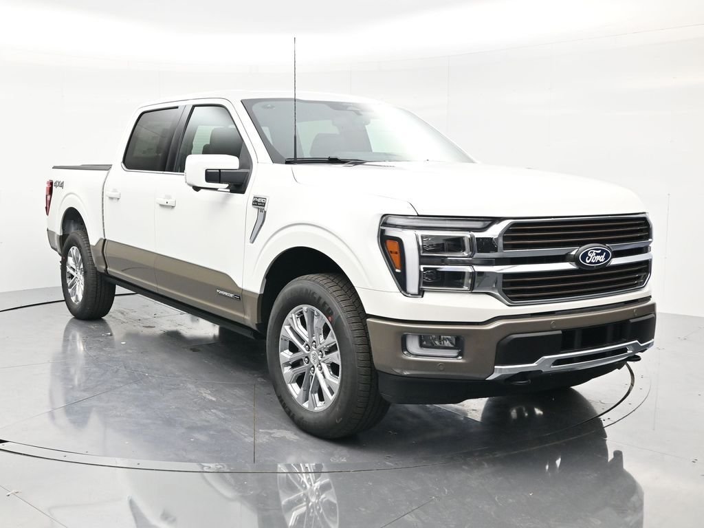 New 2026 Star White Metallic Tri-Coat Ford King Ranch® image 3