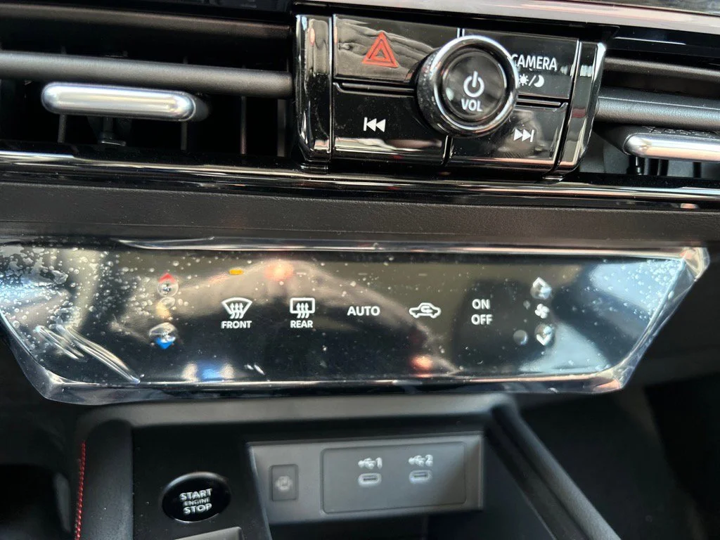 2025 Nissan Kicks SR AWD - Photo 8