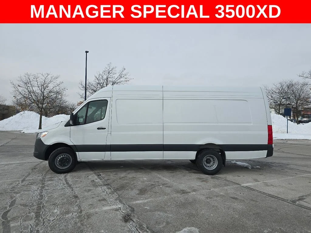2025 Mercedes-Benz Sprinter Cargo Van Base - Photo 10