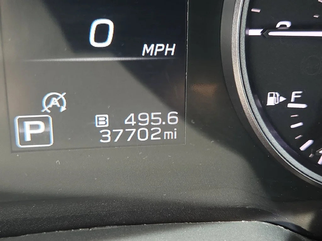 Used 2023 Black Subaru 2.5i image 33