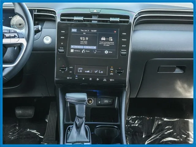 Used 2023 Black Hyundai SEL image 15
