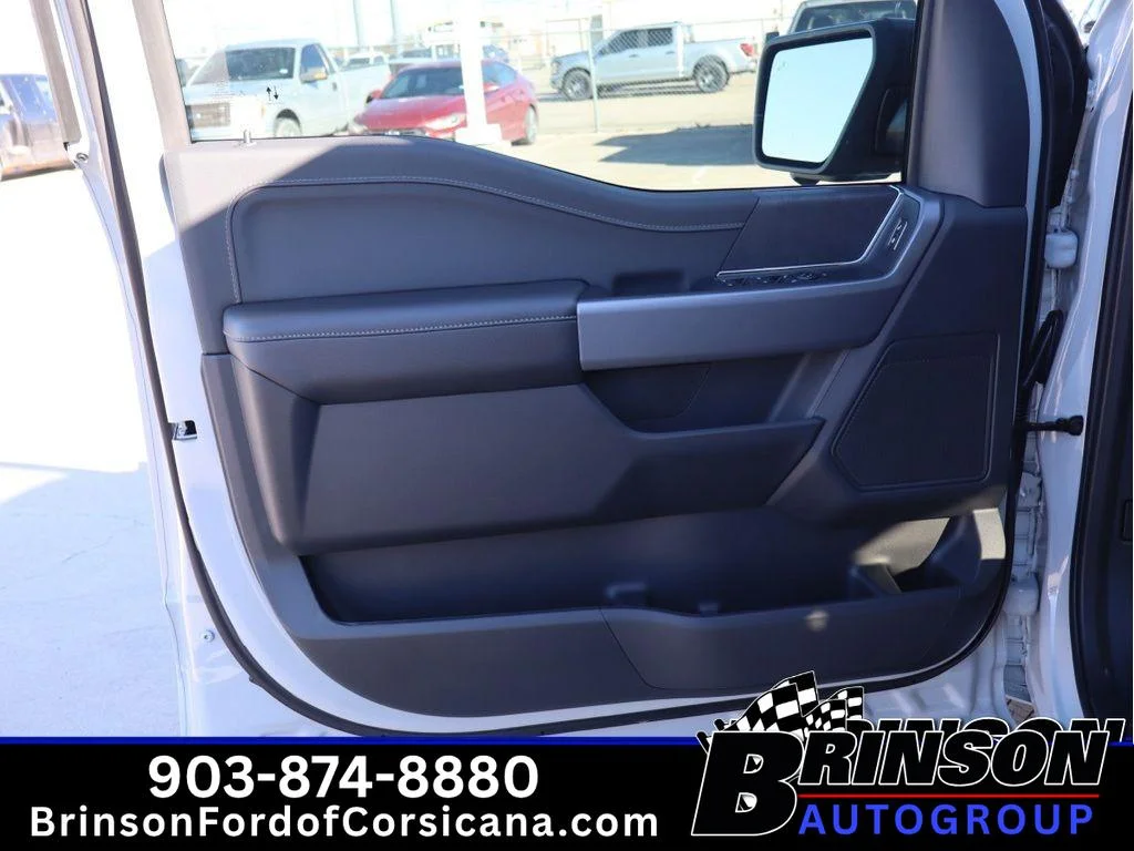 New 2026 Avalanche Ford XLT image 10