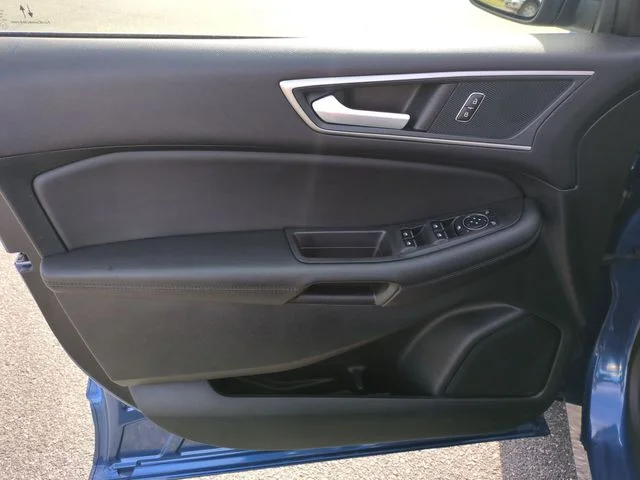 Used 2024 Blue Ford SEL image 12