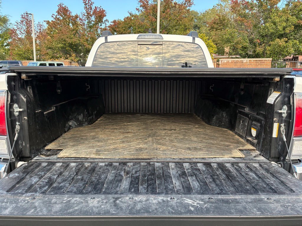 Used 2022 White Toyota TRD Off-Road image 29