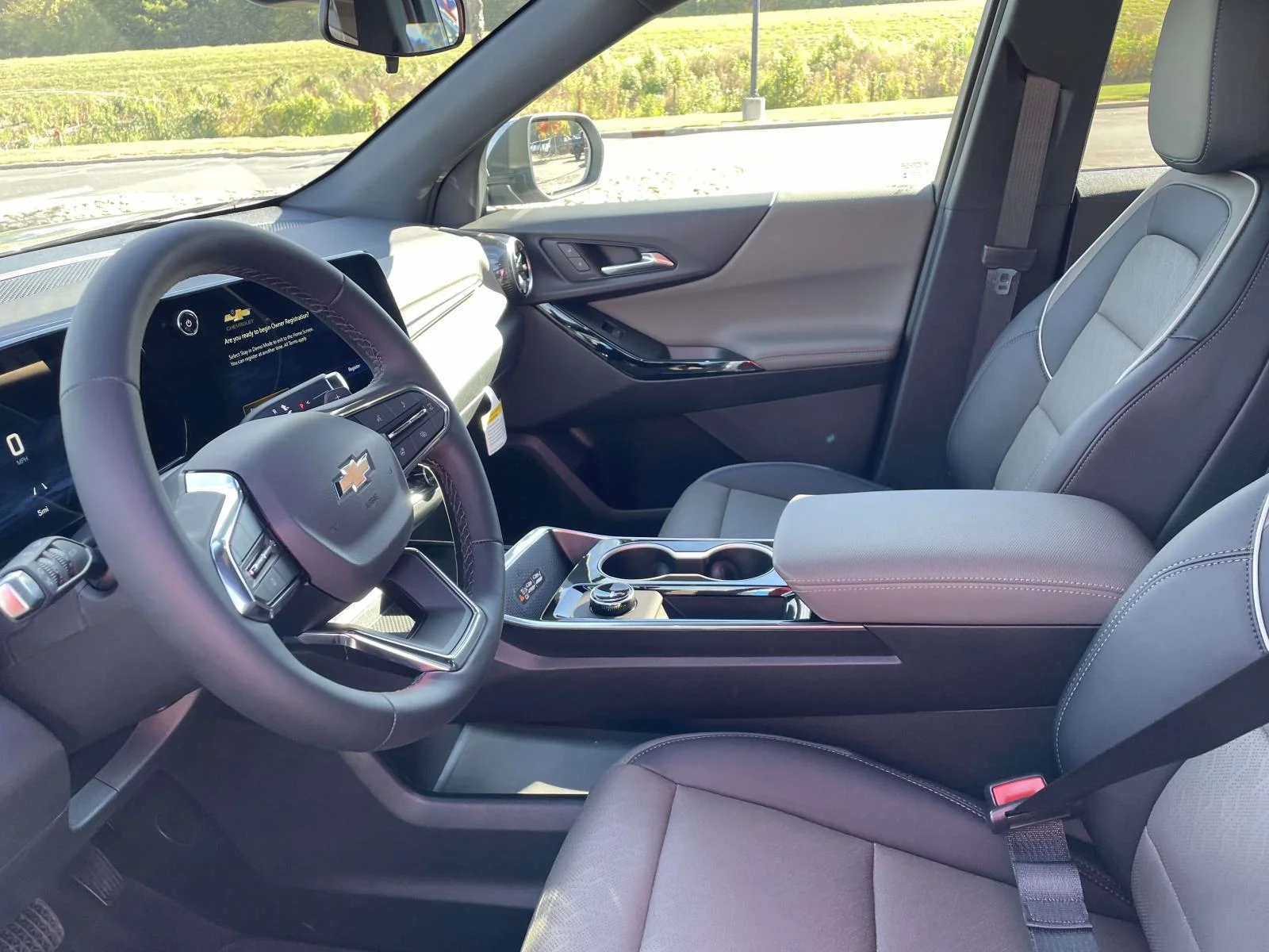 New 2027 Sterling Gray Metallic Chevrolet LT image 17