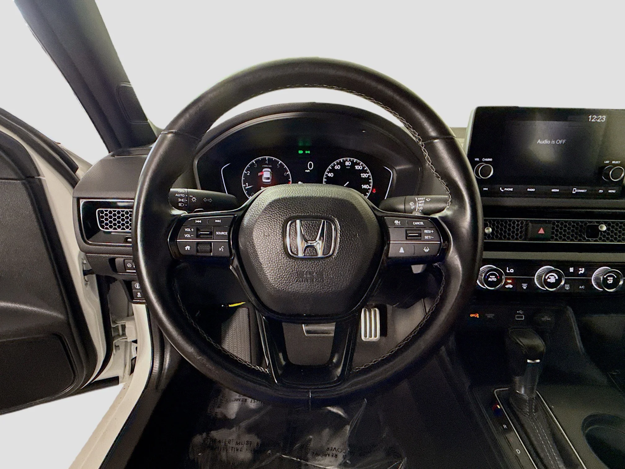 Used 2023 Platinum White Pearl Honda Sport image 9