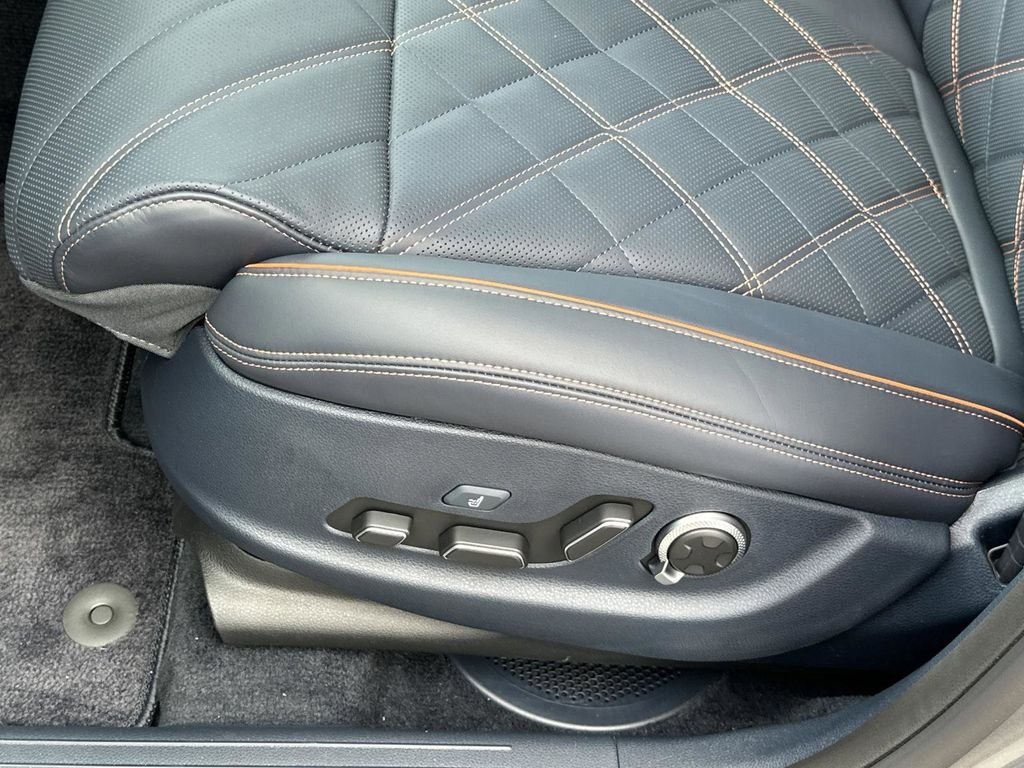 New 2026 Silver Genesis 3.5T SPORT PRESTIGE image 10