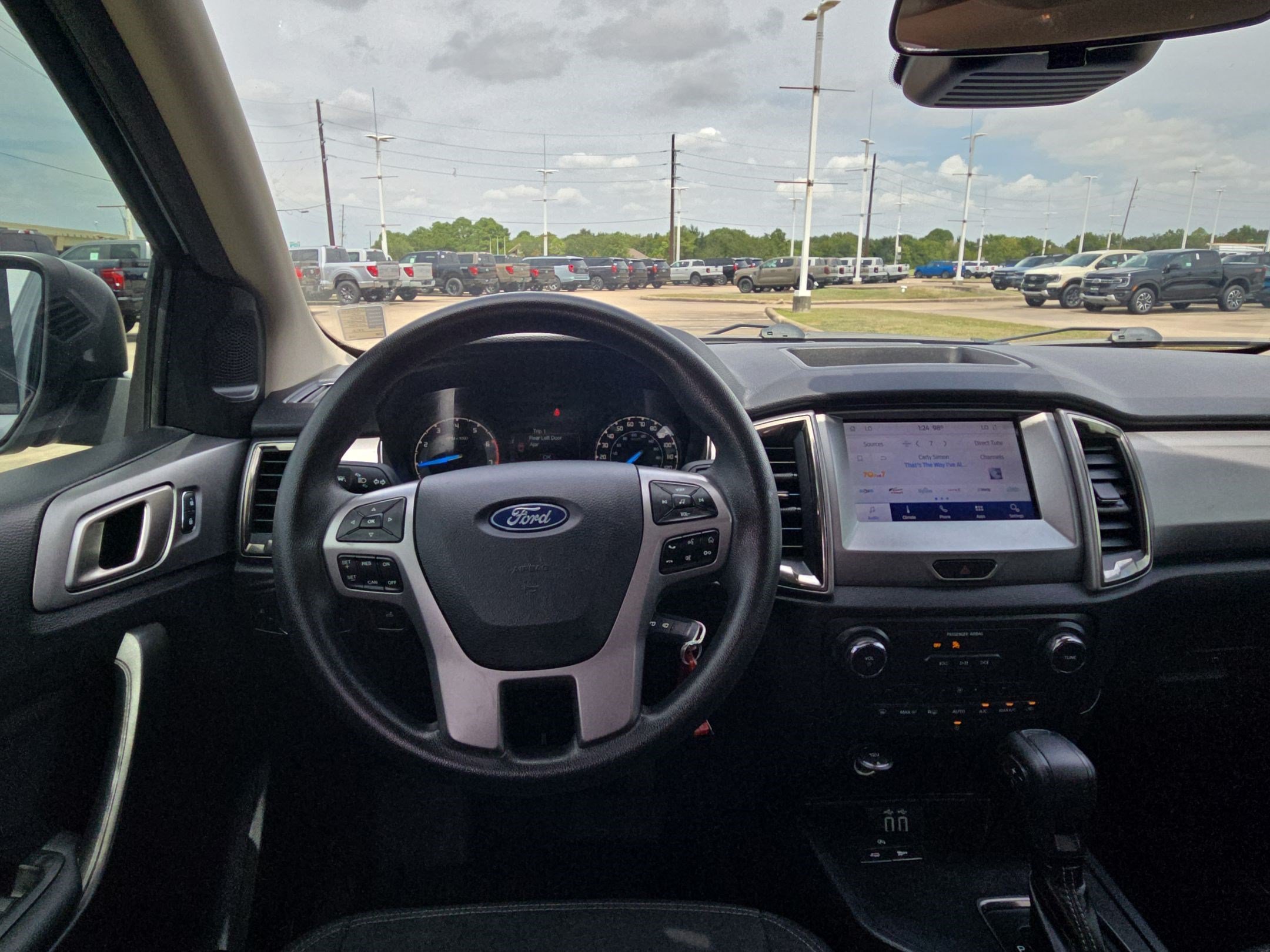 Used 2020 Blue Ford XLT image 23