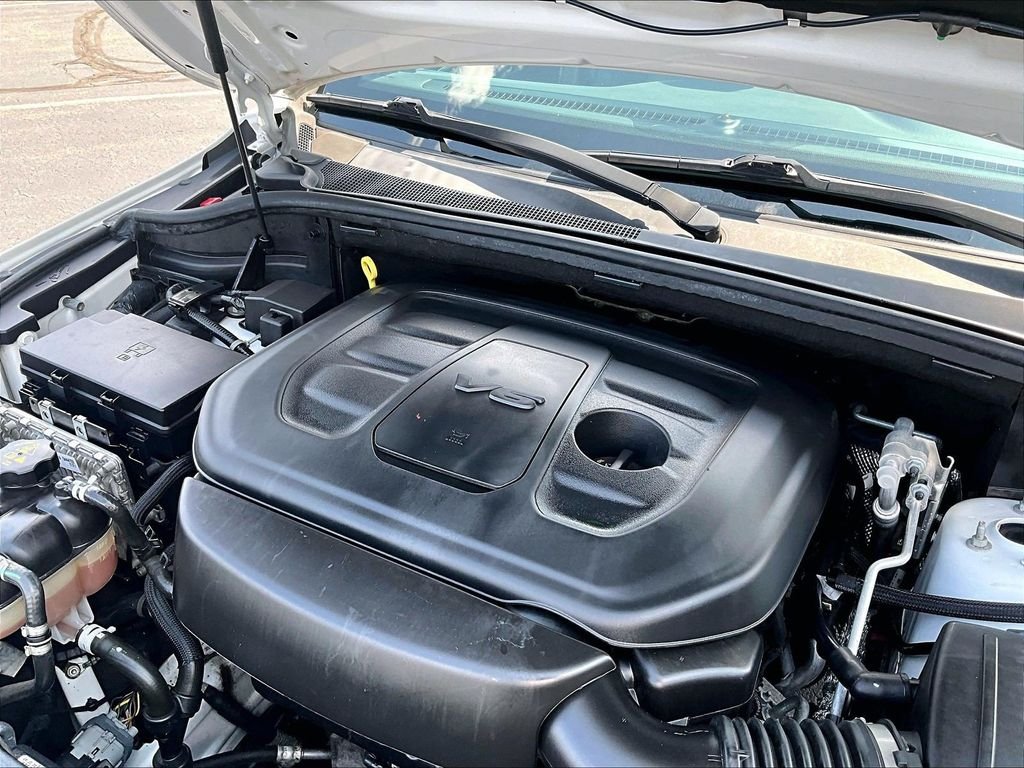 Used 2020 White Jeep Limited image 35