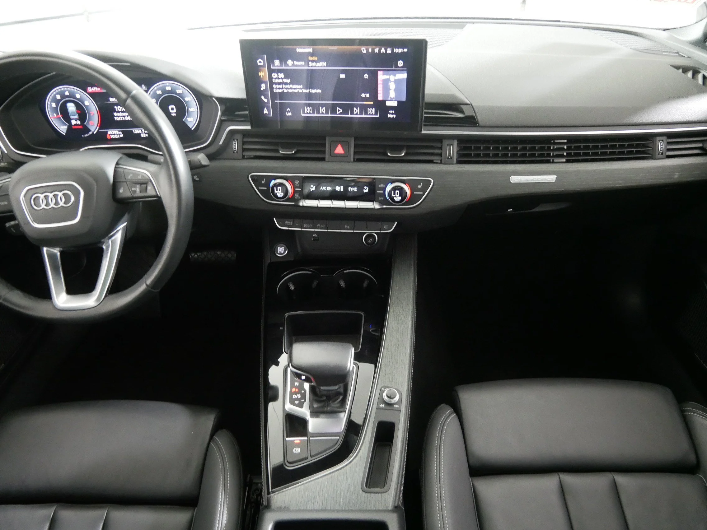 Used 2024 Arkona White Audi S line Premium Plus image 10