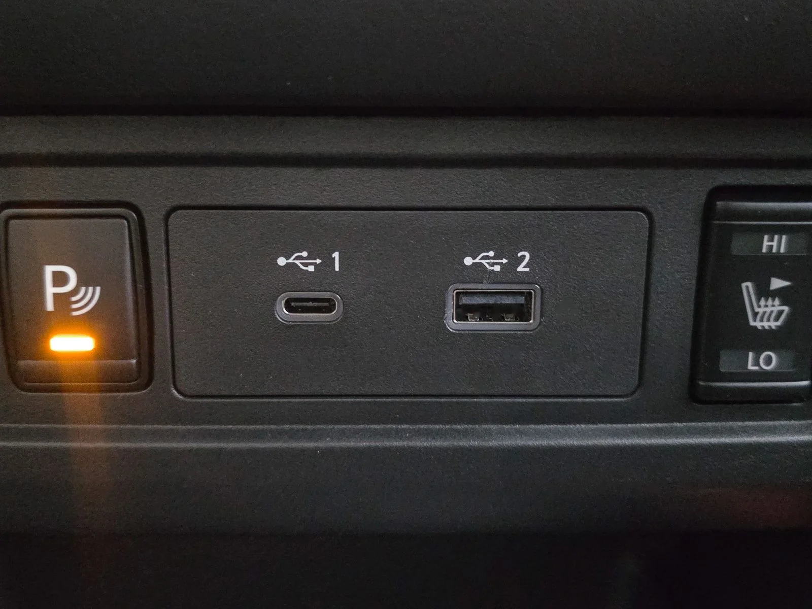 New 2026 Boulder Gray Pearl Nissan Crew Cab PRO-4X® image 28