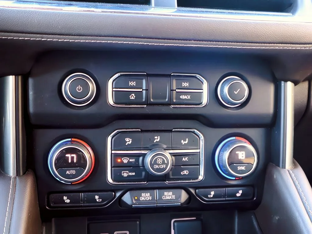 2022 Chevrolet Tahoe LT - Photo 20