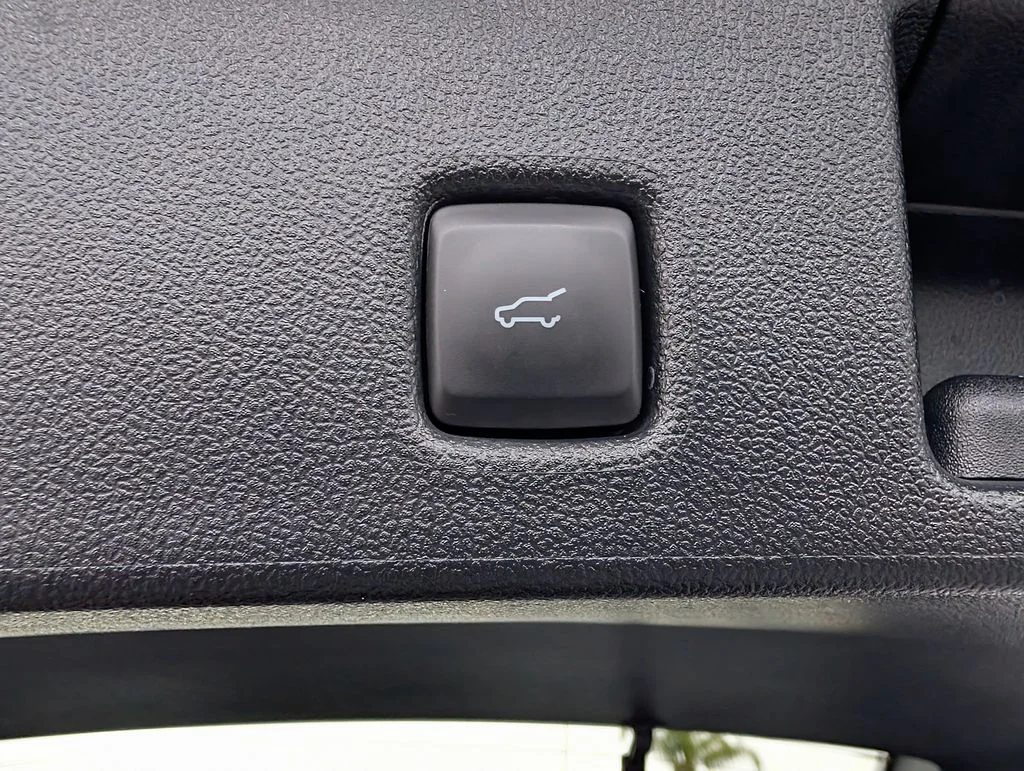 2024 Ford Escape PHEV - Photo 12